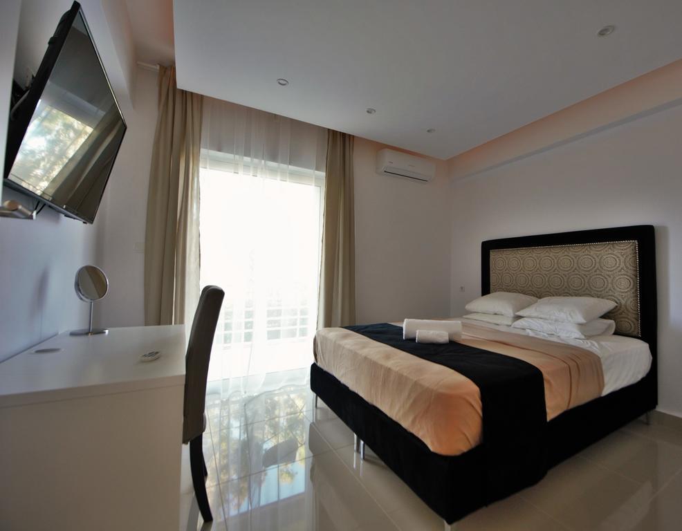 Athena Apartment Artemida  Esterno foto