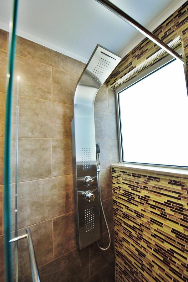 Athena Apartment Artemida  Esterno foto