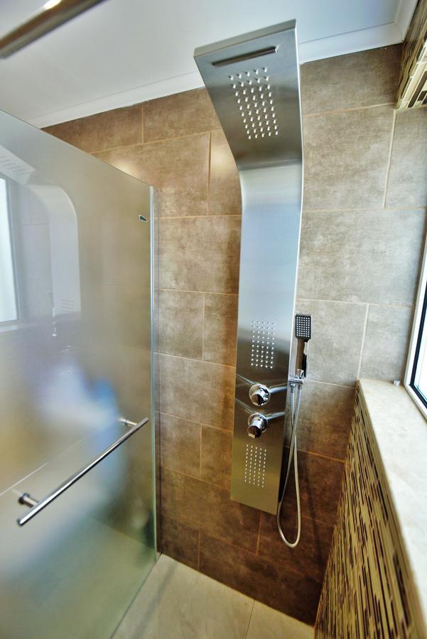 Athena Apartment Artemida  Esterno foto